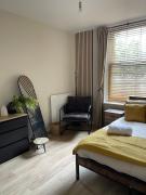 Stylish 2-Bed Flat - Heart of London