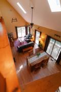 Cheerful Two Bdrm Cabin with Hot Tub & Pet Friendly