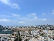 Modern 3BR 2BA Apt with Parking Steps from Kennedy Park, Trendy Cafés & Best Restaurants