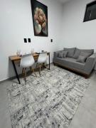 Studio302 2p Bem localizado