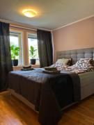 Comfortable stay near Gothenburg with private sauna and coast nearby