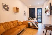 Modern 2BR plus Basement Brooklyn Stay and Backyard