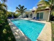 Villa Serenity In The Sun