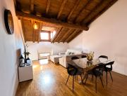 Loft mansardato sullo skyline di Bergamo