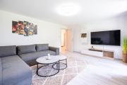 Apartments Lian