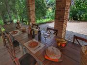 Expensive Villa with Tennis Court in Sinalunga