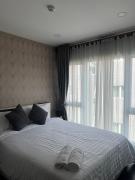 Modern 2BR Apartment Just Steps from Nimman #A605