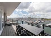 Unique apartment, located on the Oosterschelde and marina of Sint Annaland
