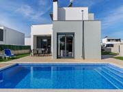 Villa near Obidos Lagoon and Surf Beaches