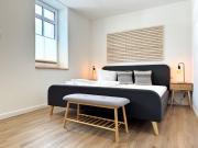 Hafenmeister Malte – Entspannt wohnen mit Balkon und Hafenflair