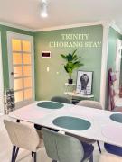 1-2 Floor Private 2 Bathrooms Busan Station KTX 10 minutes on foot, Choryang Station 5 minutes # Maximum 8 people