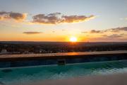 Sunset Views - King Bed - Workspace - Sandton