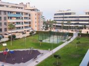 Los Alamos Breeze - Modern Beach Apartment