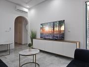 Chic Apartment Near the Sea