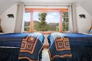 Mountain Retreat Scenic Views, Hot Tub, Fireplace