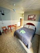 Ótima suíte privativa no Centro Histórico