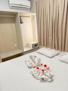 Golden Dolphin Supreme