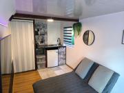 Apartment with private terrace and sound system UNDER THE JASMINE