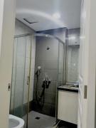 BS1016 Monarch Parksuites