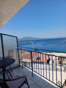 Top Koroni Top Koroni