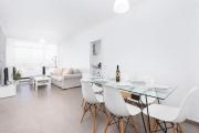 Home2Book Modern Apartment Near Playa del Pozo