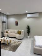 استديو انيق بدخول ذاتي