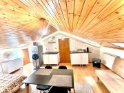 Estúdio com cozinha e casa de banho!