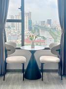 Studio River Gate near Bui Vien District 1
