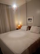 Tulip in flat SAN martain