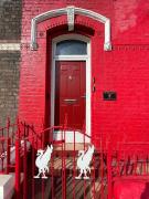 The LFC Red House - Spacious House With 5 Bedrooms, 2 Bathrooms, Street Parking And 1 Minute From The Stadium