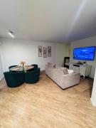 The Hollywood loft FREE Parking