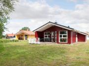 6 person holiday home in GROEMITZ