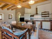 Stunning Apartment in Mombaroccio near Metauro River