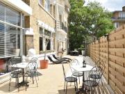 Former hotel in the centre and at 50 metres from the beach in Panne Former hotel in the centre and at 50 metres from the beach in Panne