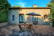 Rustic Apartment In Siena Countryside