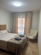 Pintor Llorens Apartment