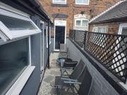 30mins from Alton Towers - Panama Apartments Lodge