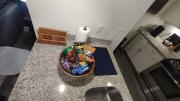 Luxury apartment king bed with 2 beds-free parking