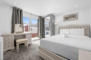 Sleeps 6 Manchester home by City SuperHost