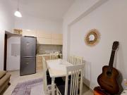 White House Korçë Guesthouse