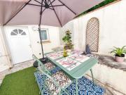 EXIGEHOME-Large studio with terrace 15 min Paris-La Défense