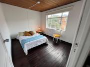 Acogedora habitación en una casa cómoda, autónoma y bellísima