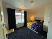 Cozy Private Blackout Room