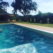 Sítio Refúgio e Paz - Churrasqueira, piscina, playground e quadra de areia para futevôlei e Beach tênis