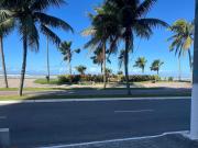 Frente mar novo e tranquilo