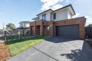 Modern Comfort in Avondale Heights Family Home