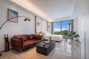 Top Sanya
