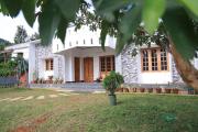 Munnar Mountain view cottage