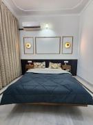 Owee Stays - A stay with more stories