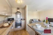 Twickenham - One Bedroom Flat - With Parking